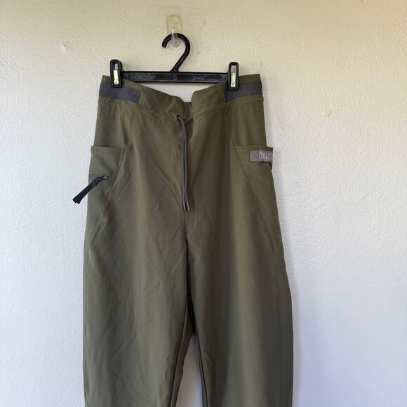 Gymshark Box Utility Jogger track pants in army green size S Womens - Picture 5 of 15